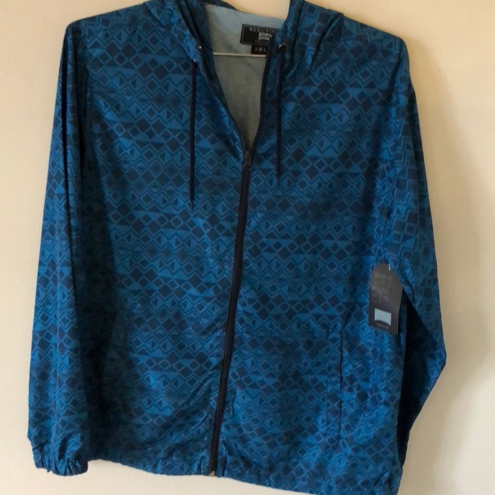 Beautiful Giant Windbreaker! All sales final!!